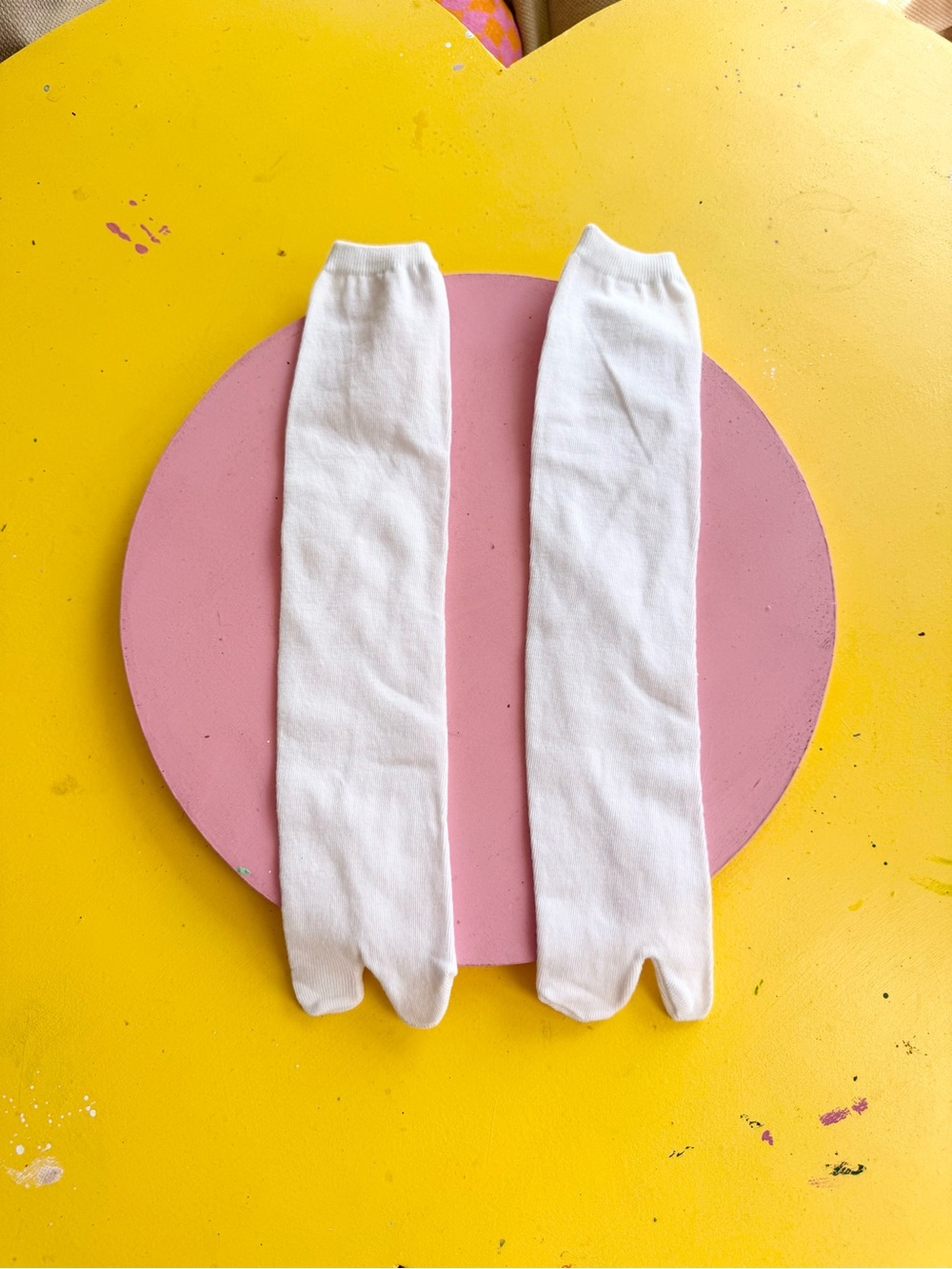 white split toe tabi socks ✧